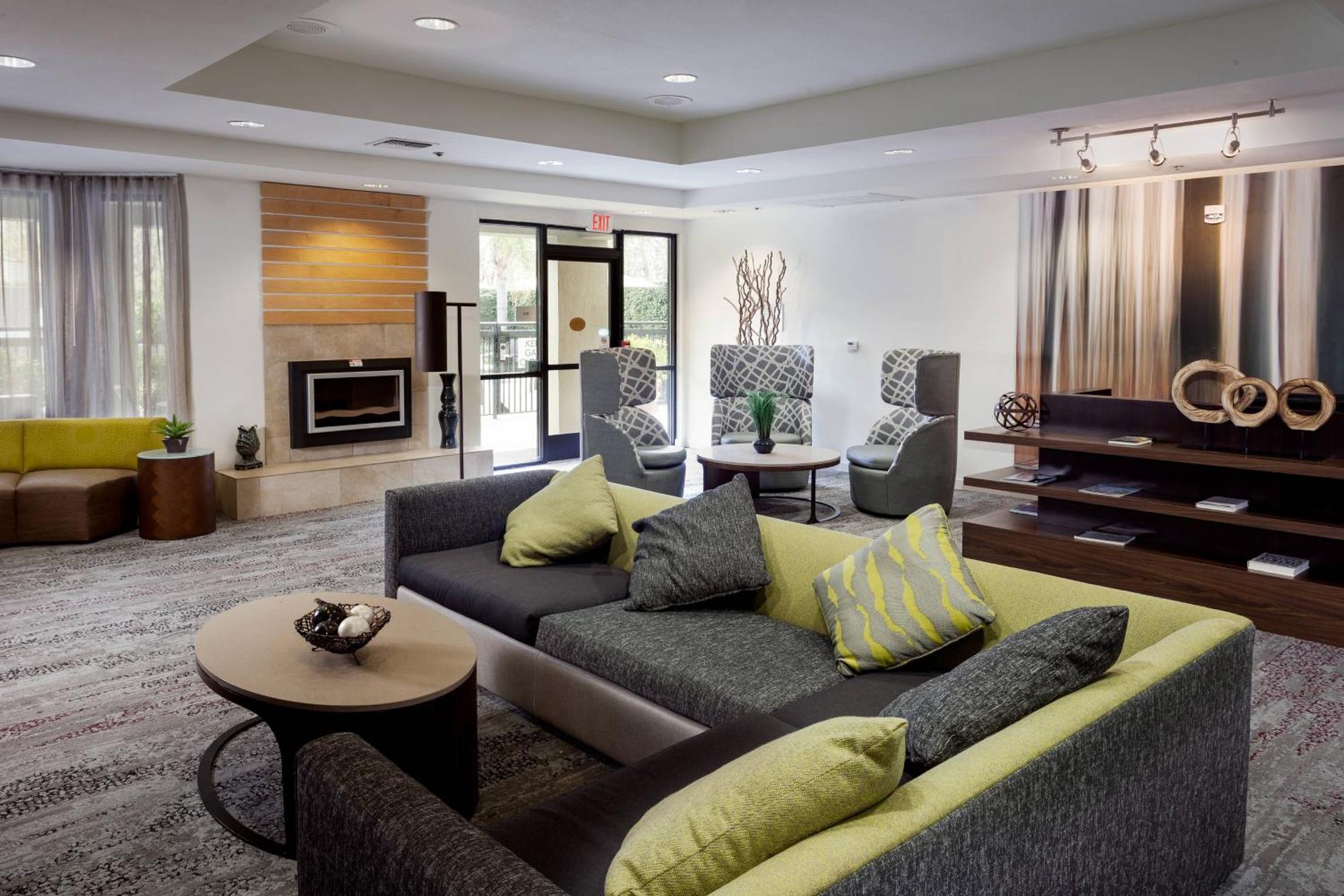 Hotel Courtyard By Marriott Stockton Exterior foto