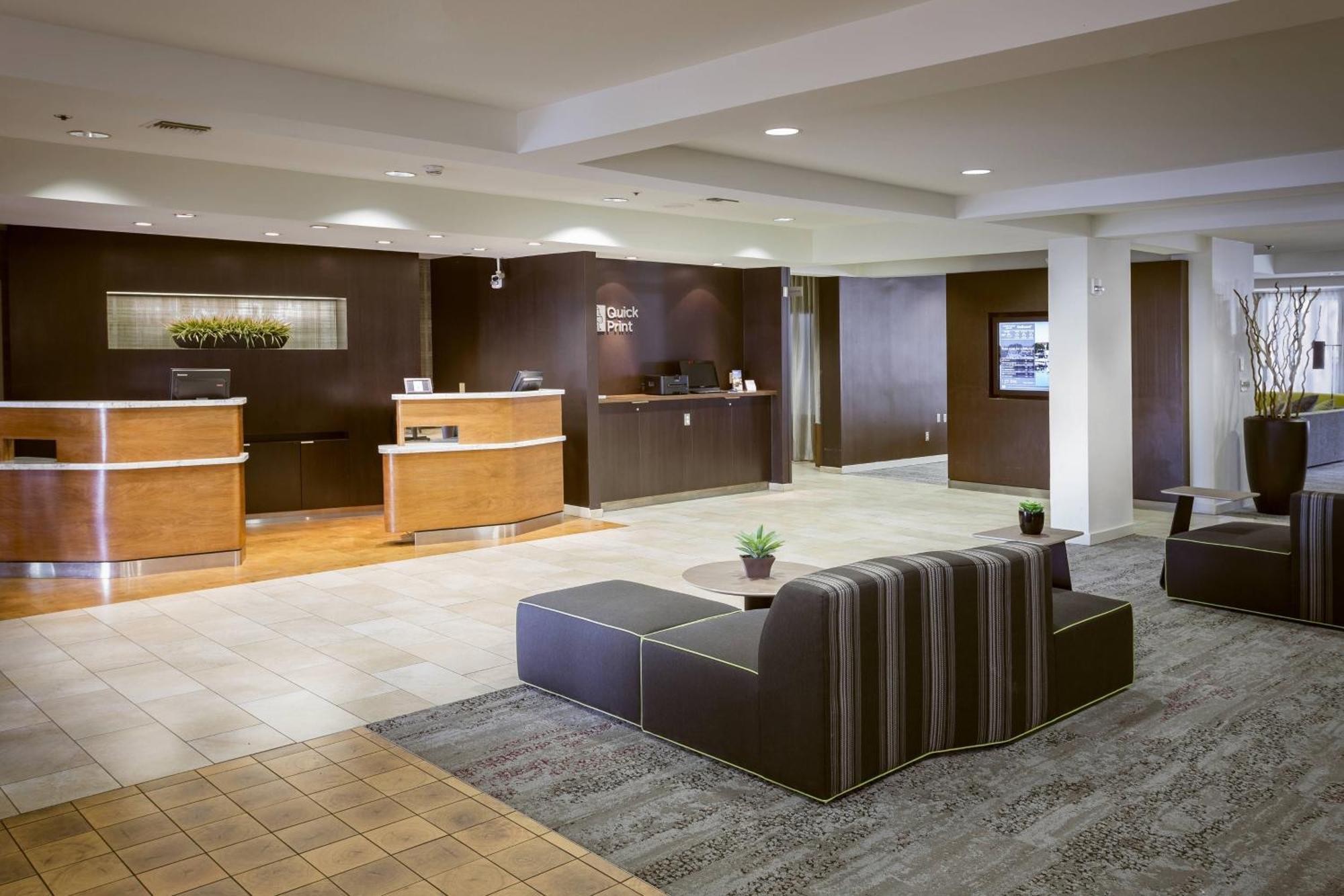 Hotel Courtyard By Marriott Stockton Exterior foto