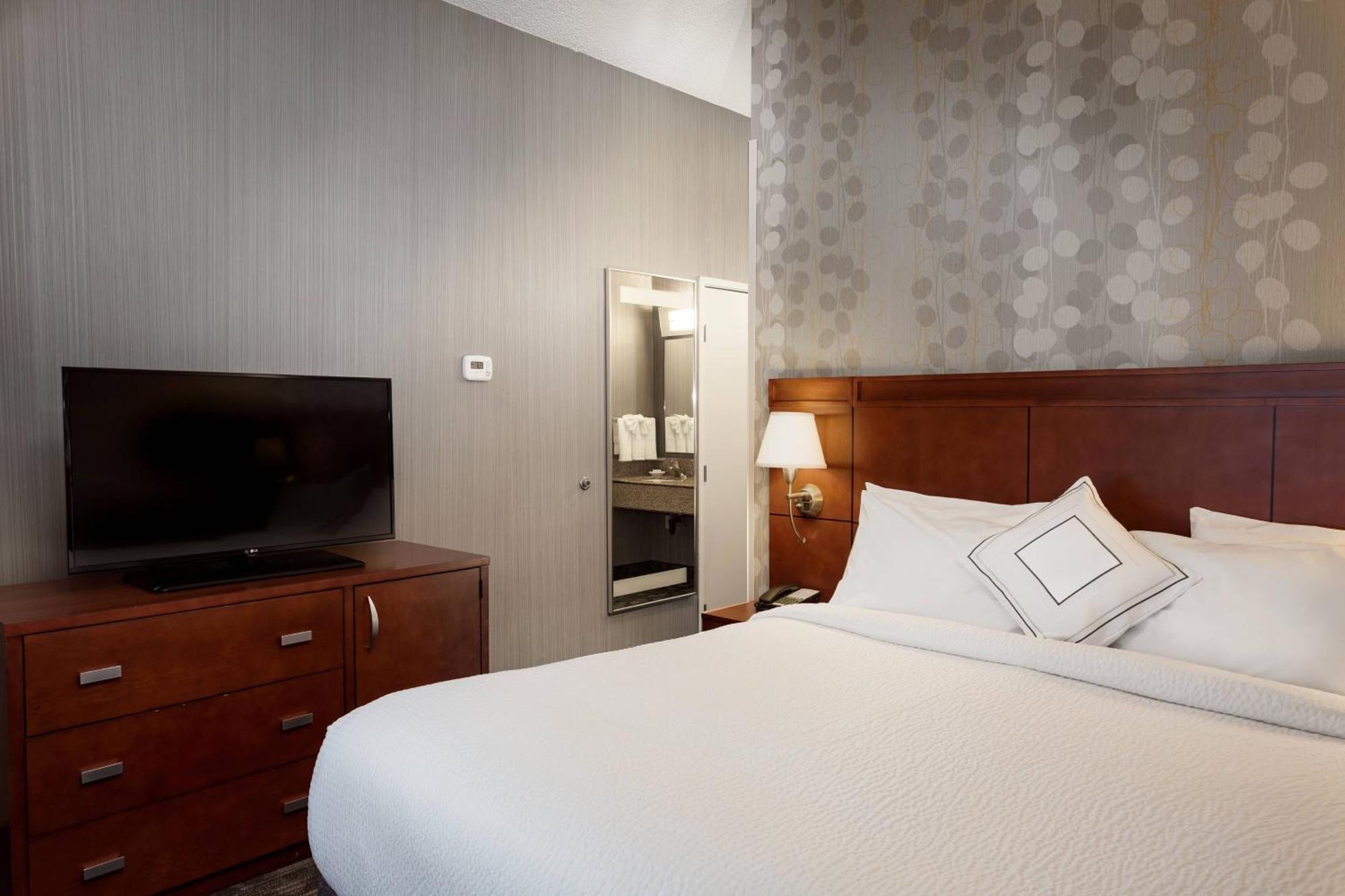 Hotel Courtyard By Marriott Stockton Exterior foto