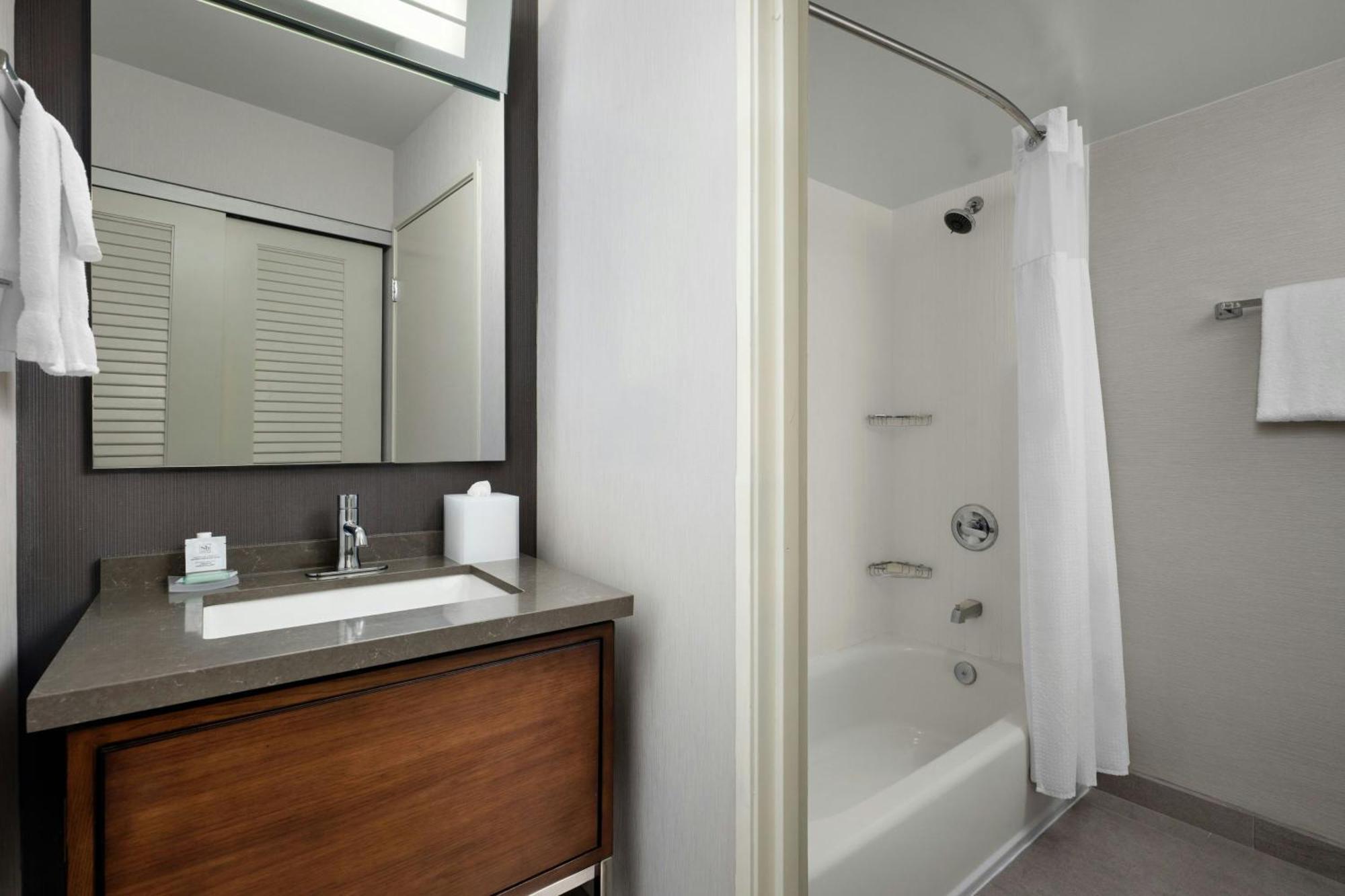 Hotel Courtyard By Marriott Stockton Exterior foto