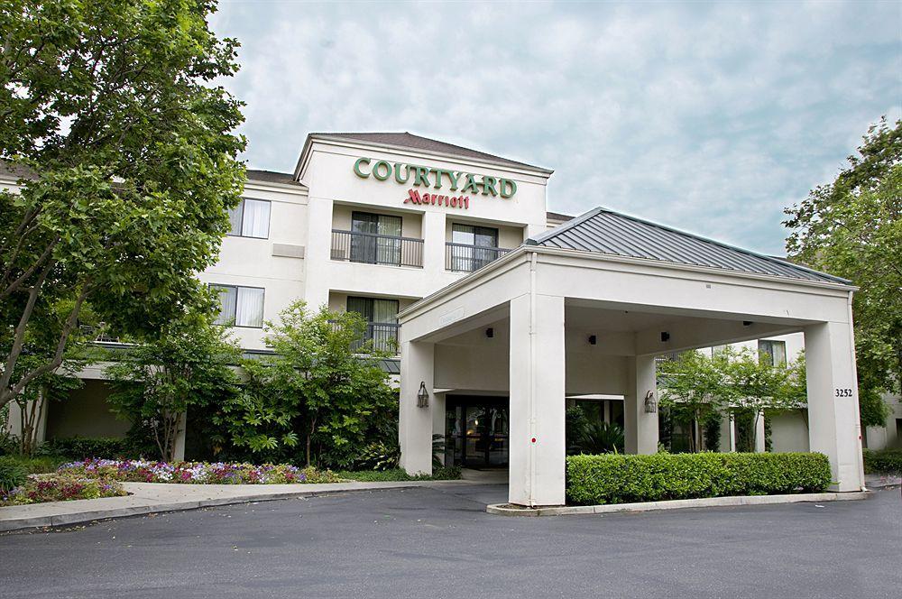 Hotel Courtyard By Marriott Stockton Exterior foto